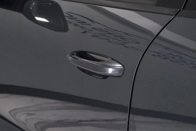 Used 2018 Porsche Macan Sport Edition AWD/4WD image 48