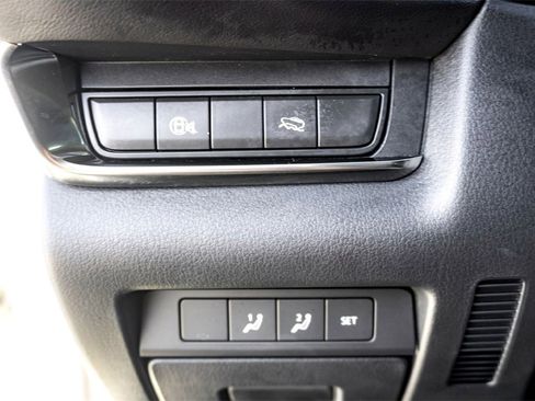 Certified 2025 MAZDA CX-30 AWD 2.5 S w/ Preferred Package image 16