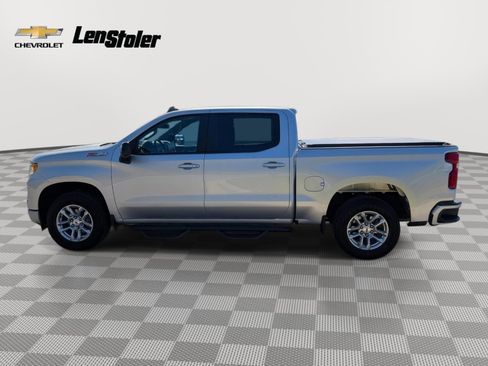 Used 2022 Chevrolet Silverado 1500 RST w/ Convenience Package II AWD/4WD image 2