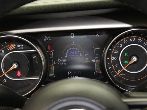 Used 2019 Jeep Wrangler Unlimited Sport S AWD/4WD image 19