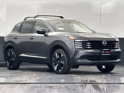 New 2026 Nissan Kicks SR w/ Cold Weather Package