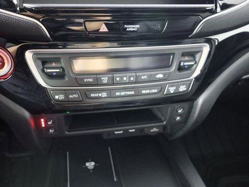 New 2026 Honda Ridgeline Black Edition image 15