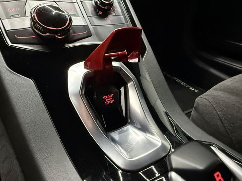 Used 2017 Lamborghini Huracan LP 610-4 AWD/4WD image 22