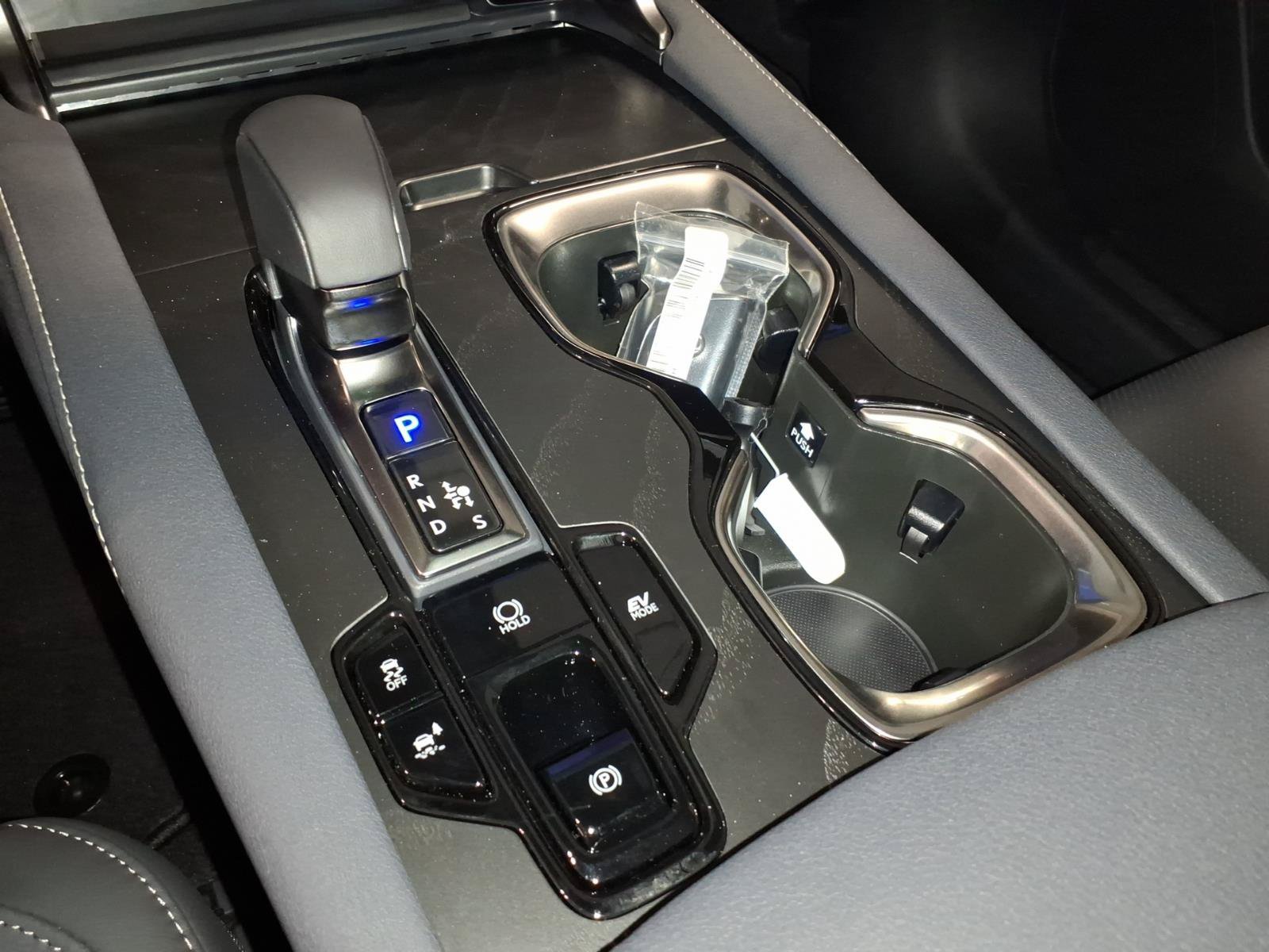 New 2026 Lexus RX 350h AWD/4WD image 8