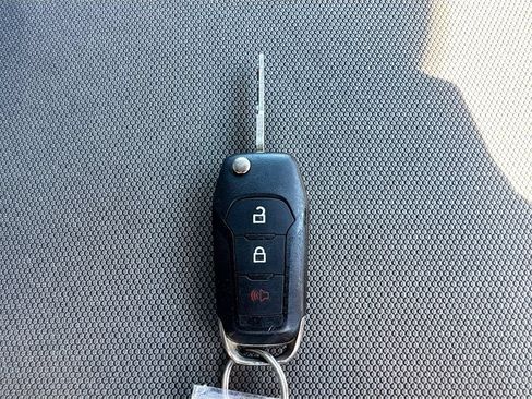 Used 2018 Ford F150 XLT AWD/4WD image 27