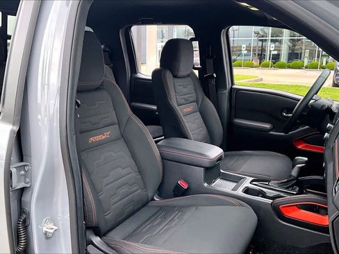 Certified 2023 Nissan Frontier Pro-X w/ Technology Package RWD image 9