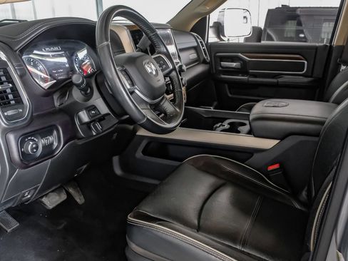 Used 2022 RAM 3500 Laramie AWD/4WD image 14