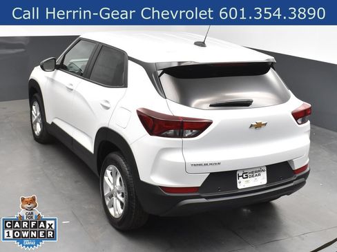 Used 2025 Chevrolet TrailBlazer LS w/ LS Convenience Package FWD image 34