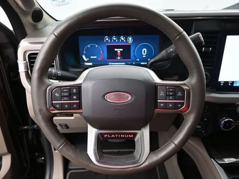 Used 2026 Ford F450 Platinum w/ Platinum Plus Package AWD/4WD image 32