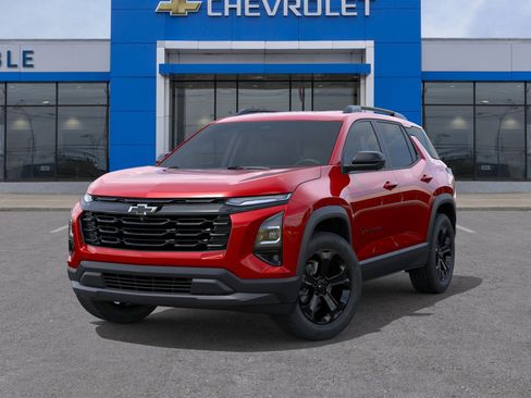 New 2026 Chevrolet Equinox LT w/ Convenience Package II FWD image 6
