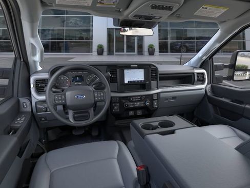 New 2025 Ford F350 XL w/ XL Chrome Package AWD/4WD image 9