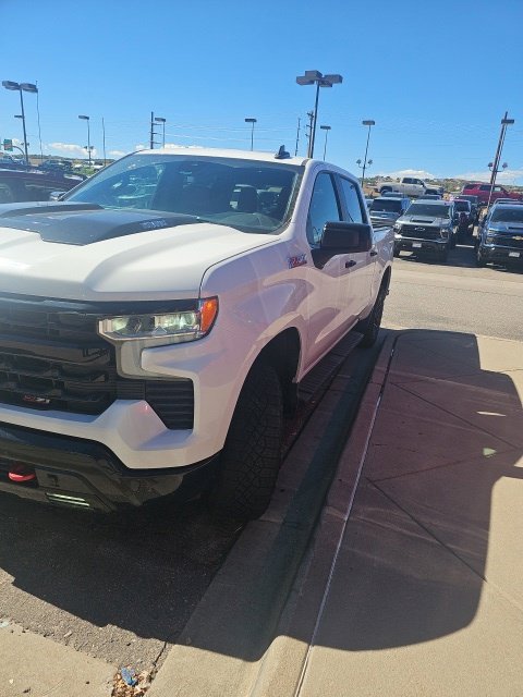 Used 2023 Chevrolet Silverado 1500 LT Trail Boss w/ Protection Package AWD/4WD image 2
