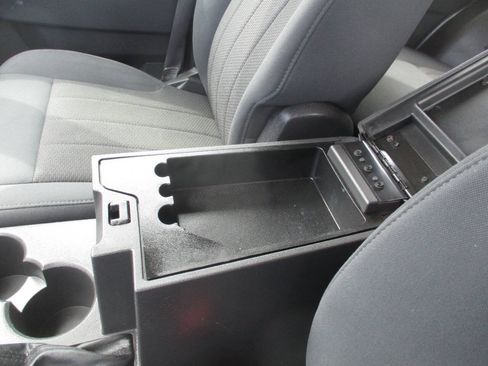 Used 2012 Jeep Liberty Sport AWD/4WD image 25
