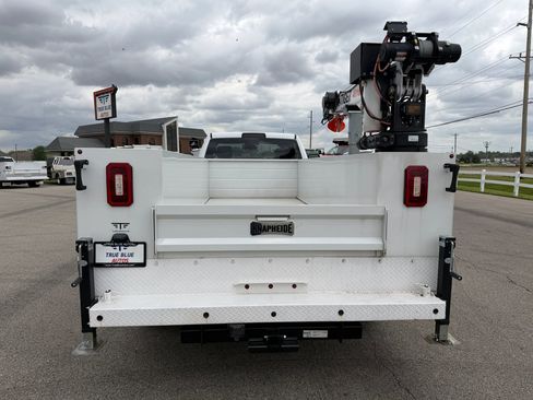 Used 2023 RAM 3500 Tradesman RWD image 5