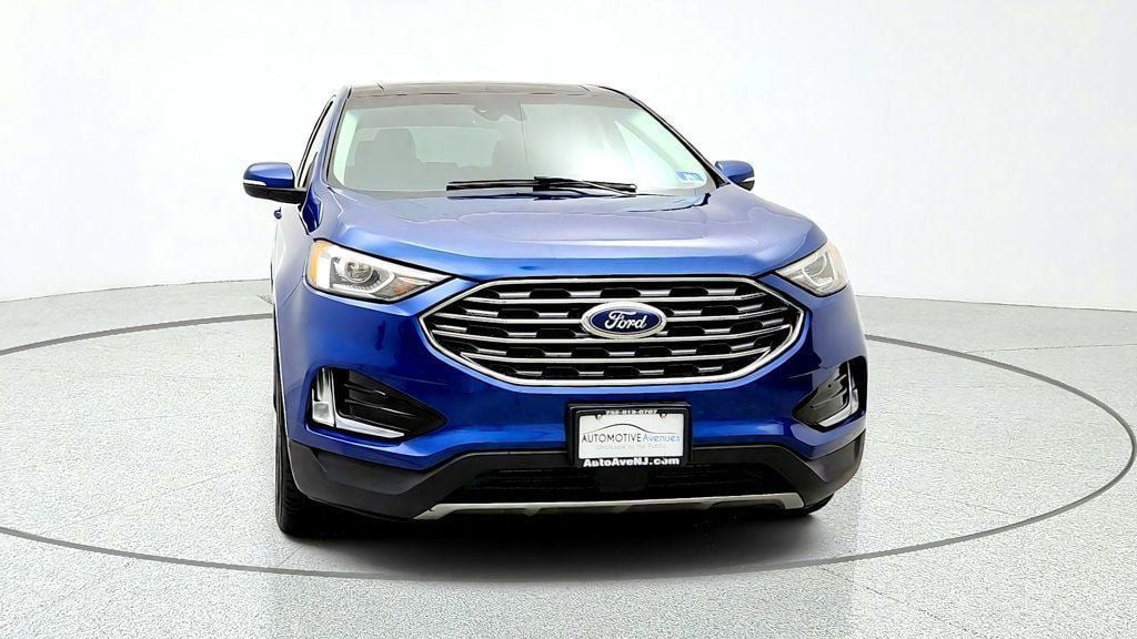 Used 2020 Ford Edge SEL w/ Convenience Package AWD/4WD image 2