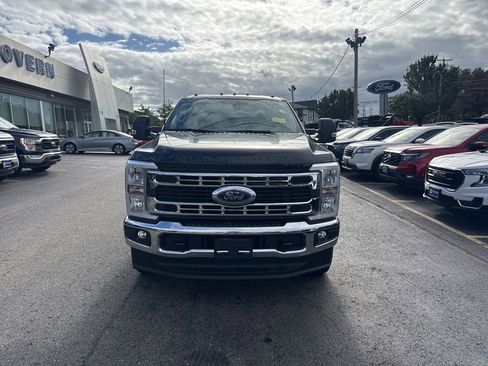 New 2026 Ford F350 XL w/ XL Chrome Package image 2