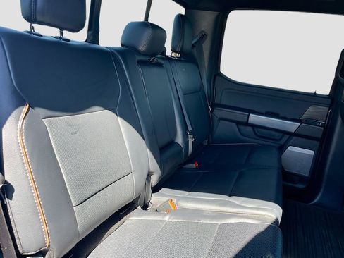 Used 2024 Ford F150 Lariat w/ FX4 Off-Road Package image 27