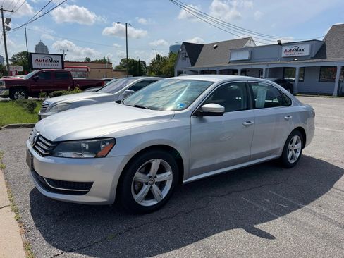 Used 2014 Volkswagen Passat 1.8T Wolfsburg Edition FWD image 1