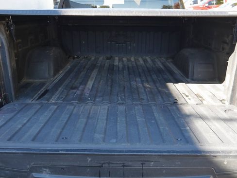 Used 2020 Chevrolet Silverado 1500 Custom w/ Custom Value Package image 25