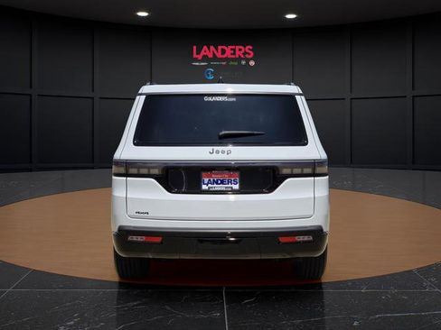New 2026 Jeep Grand Wagoneer Limited AWD/4WD image 2