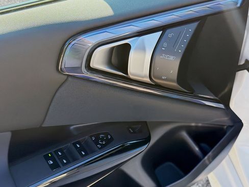 New 2026 BMW X3 xDrive30 w/ Premium Package image 23