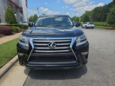 Used 2018 Lexus GX 460 Premium w/ Premium Package AWD/4WD image 7