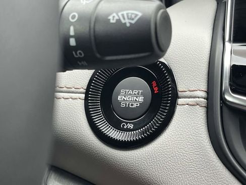 New 2026 Jeep Compass Limited w/ Sun, Sound & Navigation Group image 27