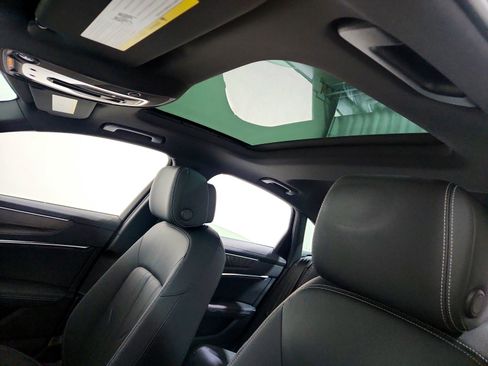 Used 2023 Audi A6 Premium Plus w/ Premium Plus Package image 11