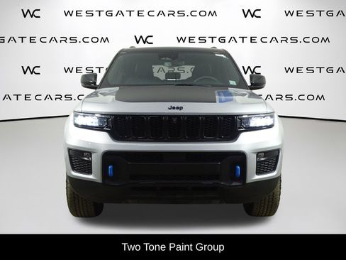 Used 2022 Jeep Grand Cherokee Trailhawk image 4