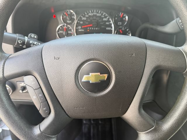 Used 2025 Chevrolet Express 2500 Extended w/ Driver Convenience Package RWD image 19