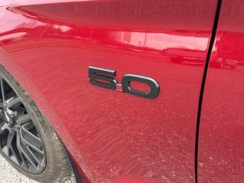 Used 2017 Ford Mustang GT Premium w/ GT Performance Package image 8