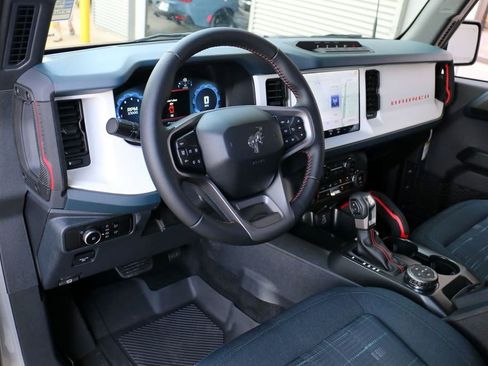 New 2026 Ford Bronco Heritage Edition AWD/4WD image 16