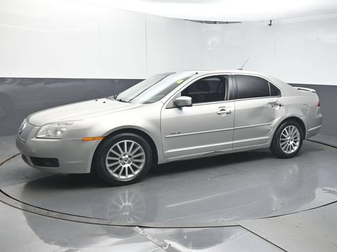 Used 2008 Mercury Milan FWD image 4