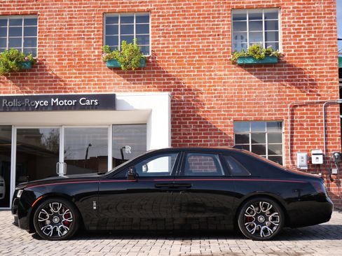 Certified 2022 Rolls-Royce Ghost Black Badge image 3