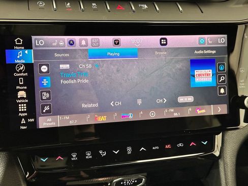 New 2026 Jeep Grand Cherokee L 4WD image 39