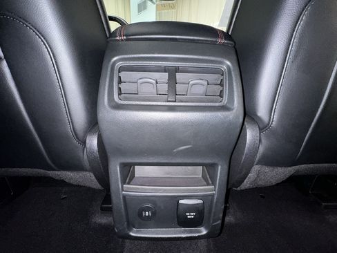 Used 2024 Ford Edge ST-Line AWD/4WD image 19