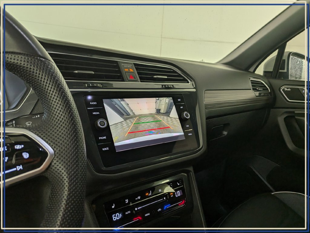 Used 2024 Volkswagen Tiguan SEL R-Line AWD/4WD image 25