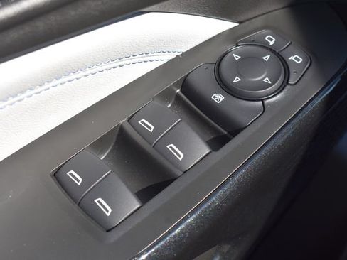 New 2026 Chevrolet Trax LT w/ LT Convenience Package FWD image 20