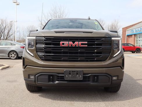 Used 2023 GMC Sierra 1500 Elevation image 4