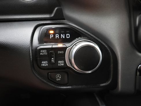 Used 2022 RAM 1500 Big Horn AWD/4WD image 42