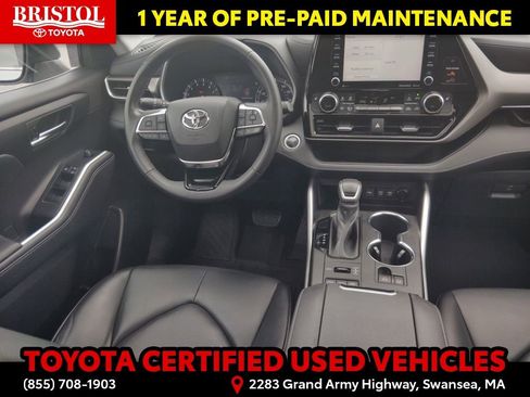Certified 2020 Toyota Highlander XLE AWD/4WD image 17