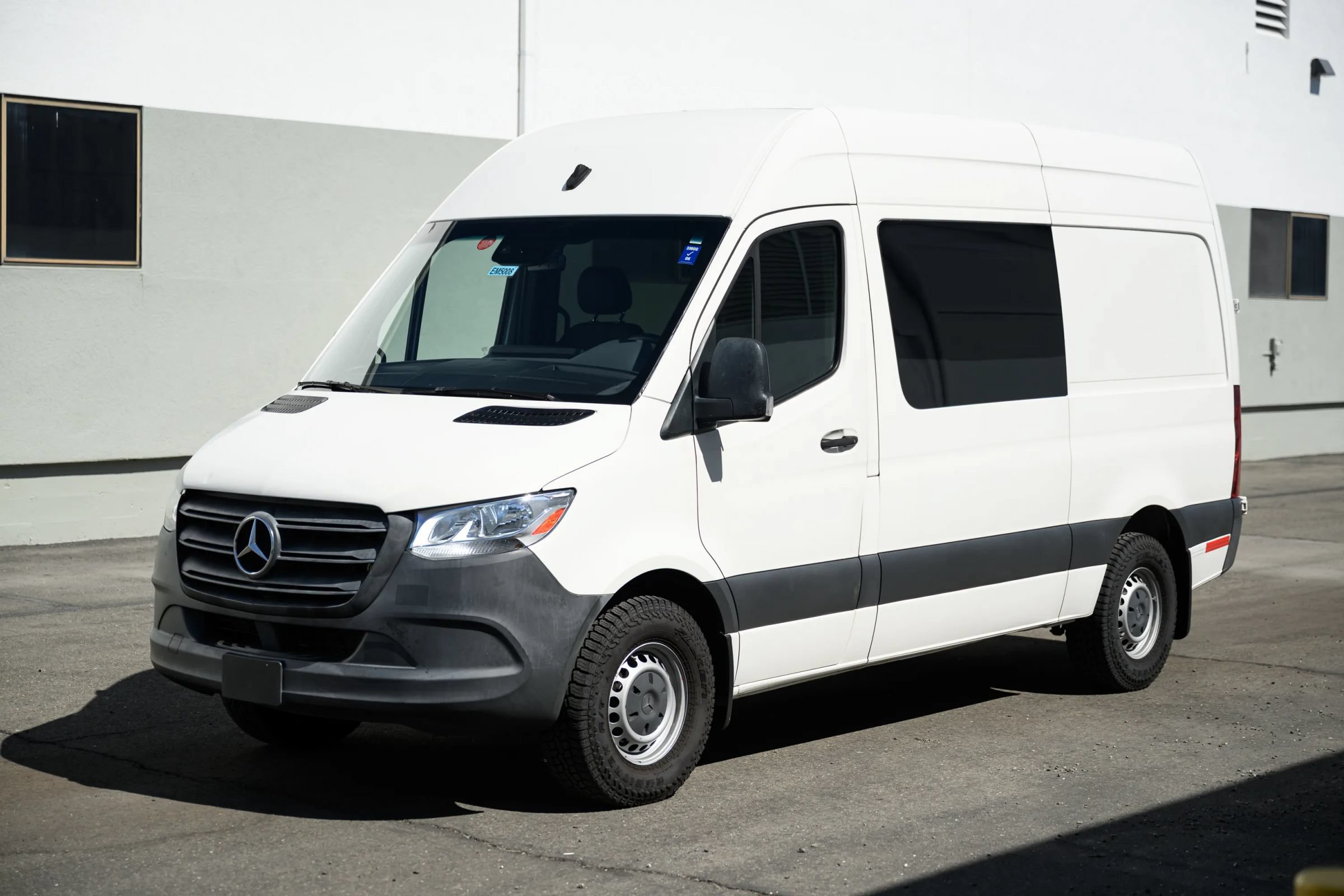 Used 2021 Mercedes-Benz Sprinter 2500 image 9