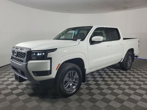 New 2026 Nissan Frontier SV w/ Tow Package image 8