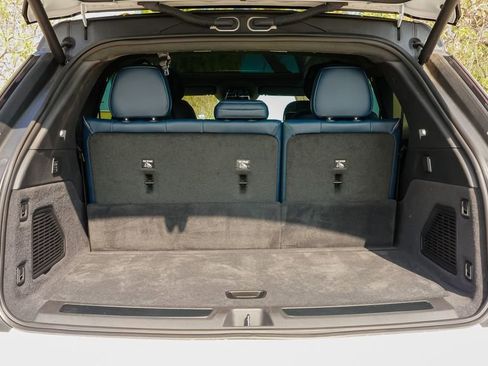 New 2025 Cadillac Escalade IQ Luxury 2 image 9