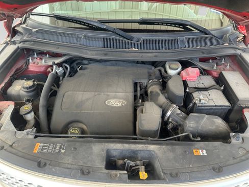 Used 2014 Ford Explorer XLT w/ Equipment Group 202A FWD image 19