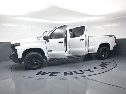 Used 2021 Chevrolet Silverado 1500 LT Trail Boss w/ Convenience Package II AWD/4WD image 21