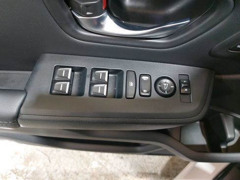 Used 2023 Honda Pilot Touring image 29