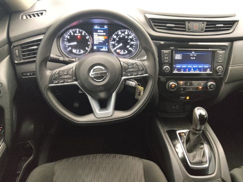 Used 2020 Nissan Rogue S FWD image 22