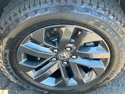 Certified 2025 Honda Ridgeline Sport image 12