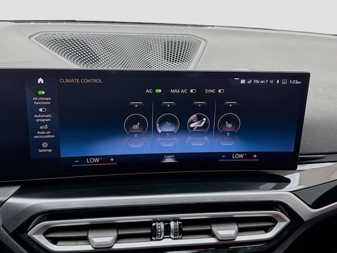 Used 2023 BMW 330i Sedan w/ Convenience Package image 12